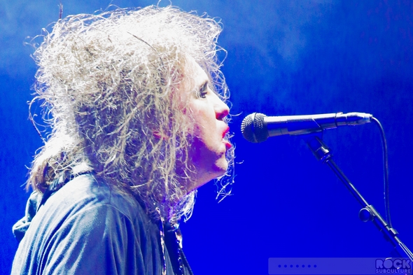 The-Cure-Concert-Review-Tour-2013-Honolulu-Hawaii-Neal-S-Blaisdell-Arena-Photos-Robert-Smith-001-RSJ