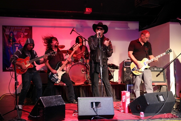 Martha-Davis-and-The-Motels-2013-Concert-Review-Dramarama-Bow-Wow-Wow-Blu42-Sports-Lounge-Walnut-Creek-001-RSJ