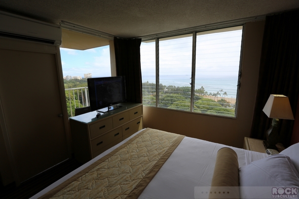 Queen-Kapiolani-Resort-Hotel-Review-Honolulu-Waikiki-Oahu-Hawaii-Photos-Opinion-Beach-Ocean-View-01-RSJ