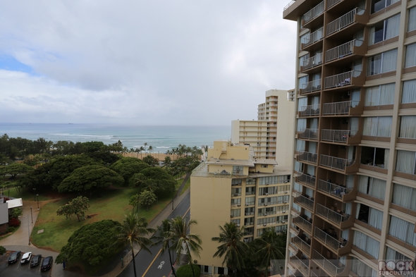 Queen-Kapiolani-Resort-Hotel-Review-Honolulu-Waikiki-Oahu-Hawaii-Photos-Opinion-Beach-Ocean-View-01-RSJ