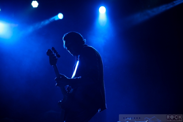 Arctic-Monkeys-Concert-Review-2013-Tour-Photos-Fox-Theater-Oakland-California-September-26-27-001-RSJ