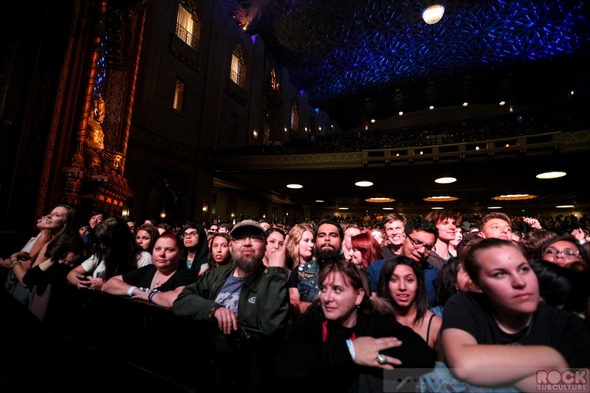 Arctic-Monkeys-Concert-Review-2013-Tour-Photos-Fox-Theater-Oakland-California-September-26-27-001-RSJ