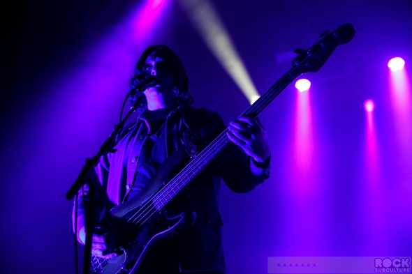 Arctic-Monkeys-Concert-Review-2013-Tour-Photos-Fox-Theater-Oakland-California-September-26-27-001-RSJ