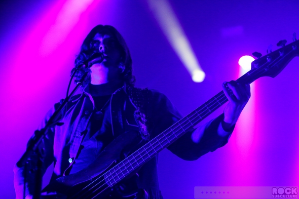 Arctic-Monkeys-Concert-Review-2013-Tour-Photos-Fox-Theater-Oakland-California-September-26-27-001-RSJ