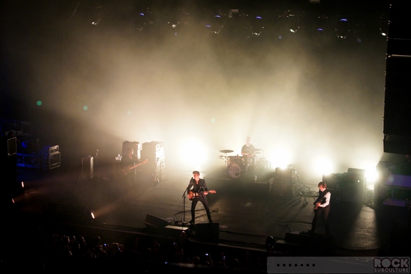 Arctic-Monkeys-Concert-Review-2013-Tour-Photos-Fox-Theater-Oakland-California-September-26-27-101-RSJ