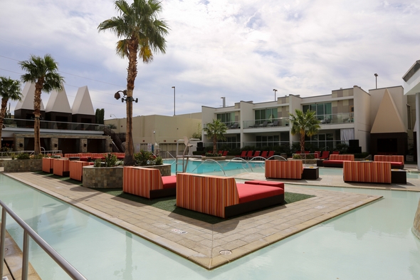 Palms-Hotel-Resort-Casino-Las-Vegas-Nevada-Hotel-Review-Travel-Advisor-01-RSJ