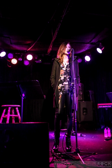 Anna-Nalick-Concert-Review-2013-Tour-California-Harlows-Sacramento-November-20-Photos-Video-001-RSJ