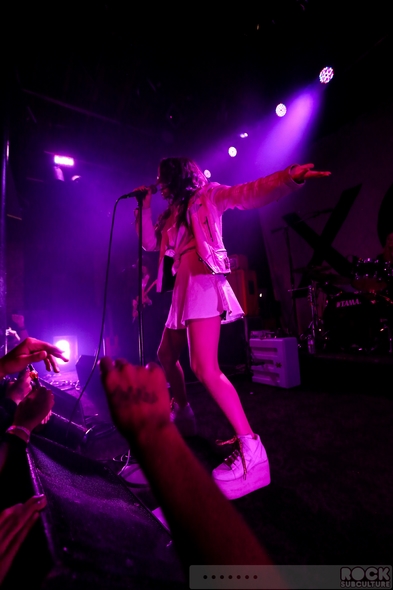 Charli-XCX-2013-Tour-Concert-Review-Kitten-Chloe-LIZ-True-Romance-US-Photos-Videos-Slims-San-Francisco-November-1-201-RSJ