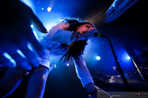 Charli-XCX-2013-Tour-Concert-Review-Kitten-Chloe-LIZ-True-Romance-US-Photos-Videos-Slims-San-Francisco-November-1-301-RSJ