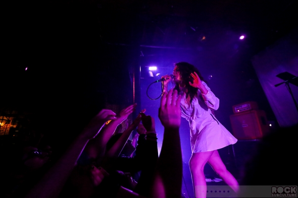 Charli-XCX-2013-Tour-Concert-Review-Kitten-Chloe-LIZ-True-Romance-US-Photos-Videos-Slims-San-Francisco-November-1-301-RSJ