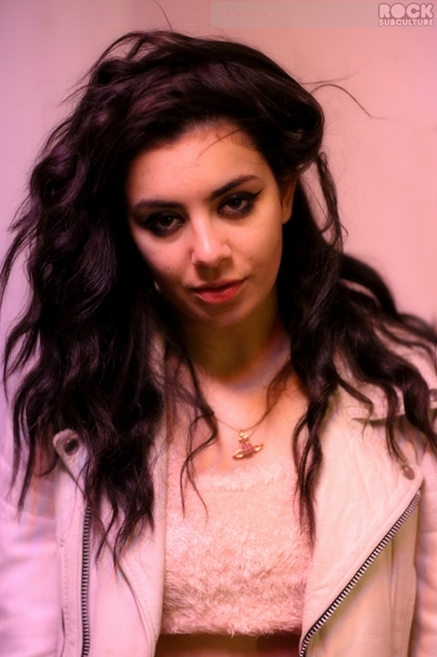 Charli-XCX-2013-Tour-Concert-Review-Kitten-Chloe-LIZ-True-Romance-US-Portrait-Photo-RSJ