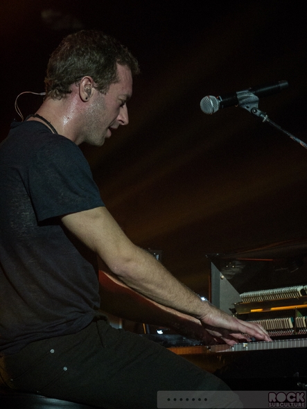 Coldplay-Kids-Company-Under-1-Roof-Concert-Review-Event-December-19-2013-Photos-Videos-201-RSJ