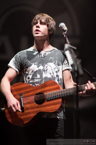 Crisis-Presents-Concert-Review-2013-Jake-Bugg-Bastille-AlunaGeorge-Foxes-Michael-Kiwanuka-Photos-301-RSJ