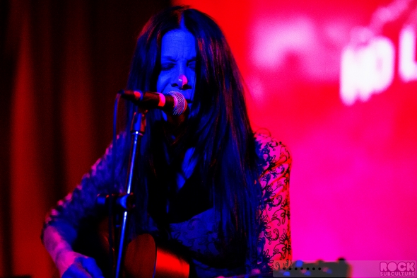 Johnette-Napolitano-Solo-Show-Concrete-Blonde-Concert-Review-January-2014-San-Diego-The-Griffin-01-RSJ