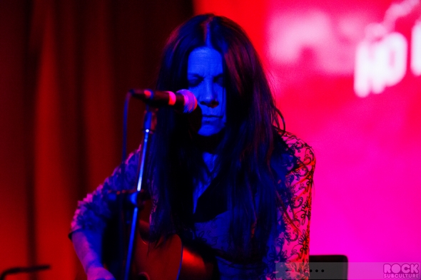 Johnette-Napolitano-Solo-Show-Concrete-Blonde-Concert-Review-January-2014-San-Diego-The-Griffin-01-RSJ