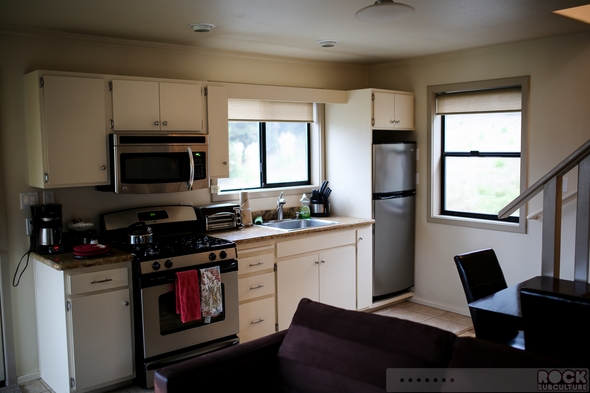 Cottages-at-Little-River-Cove-Hotel-Motel-Resort-Review-2014-Mendocino-Northern-California-Coast-Pet-Dog-Friendly-01-RSJ