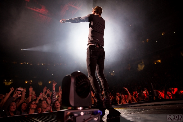 Imagine-Dragons-Into-The-Night-Tour-2014-Concert-Review-Photos-Images-SAP-Center-San-Jose-February-13-001-RSJ