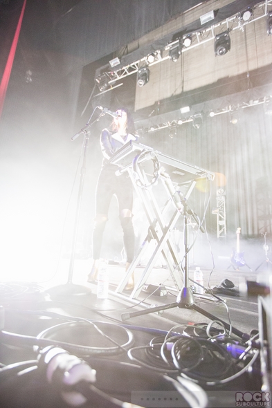 Phantogram-Voices-Tour-2014-Concert-Review-Photography-Live-Show-Fox-Theater-Oakland-California-February-20-001-RSJ