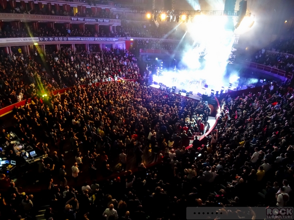 The-Cure-Royal-Albert-Hall-London-Concert-Review-Photos-2014-Teenage-Cancer-Trust-Robert-Smith-01-RSJ