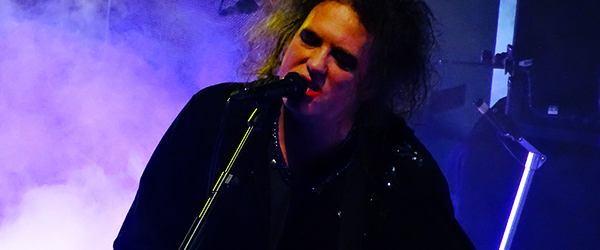 The-Cure-Royal-Albert-Hall-London-Concert-Review-Photos-2014-Teenage-Cancer-Trust-Robert-Smith-FI