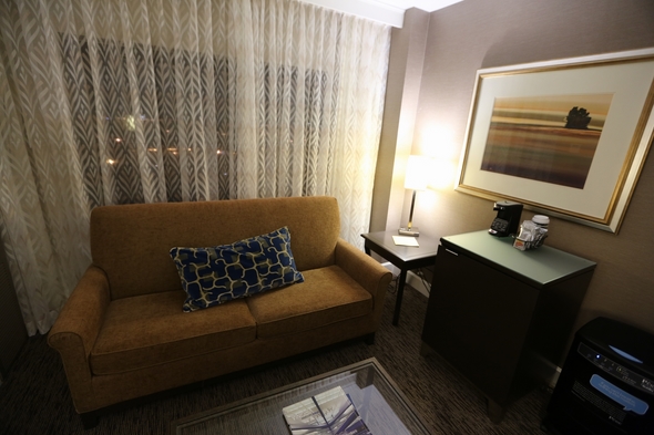 Hyatt-Dulles-at-Dulles-International-Airport-Resort-Hotel-Review-Travel-Journal-Trip-Advisor-Photos-01-RSJ