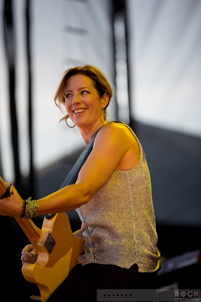 Sarah-McLachlan-Concert-Review-Shine-On-Tour-2014-US-Harveys-Outdoor-Arena-Lake-Tahoe-Nevada-Photos-Setlist-001-RSJ