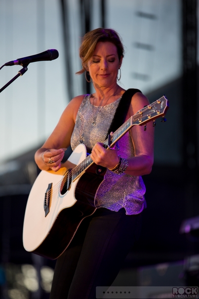 Sarah-McLachlan-Concert-Review-Shine-On-Tour-2014-US-Harveys-Outdoor-Arena-Lake-Tahoe-Nevada-Photos-Setlist-001-RSJ