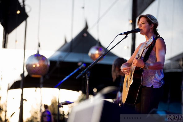 Sarah-McLachlan-Concert-Review-Shine-On-Tour-2014-US-Harveys-Outdoor-Arena-Lake-Tahoe-Nevada-Photos-Setlist-001-RSJ