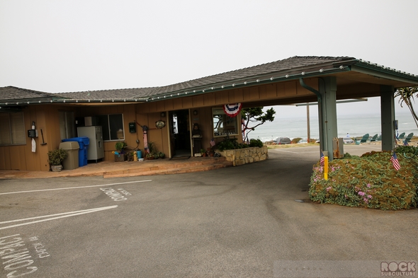 Cambria-Shores-Inn-Motel-Review-Hotel-Bed-and-Breakfast-Moonstone-Beach-01-RSJ