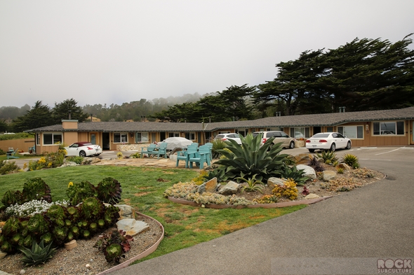 Cambria-Shores-Inn-Motel-Review-Hotel-Bed-and-Breakfast-Moonstone-Beach-01-RSJ