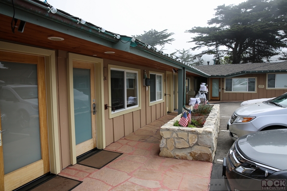 Cambria-Shores-Inn-Motel-Review-Hotel-Bed-and-Breakfast-Moonstone-Beach-01-RSJ