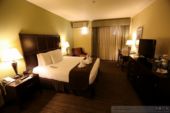 Hotel-Review-Resort-Travel-DoubleTree-by-Hilton-Hotel-and-Spa-Napa-Valley-American-Canyon-01-RSJ