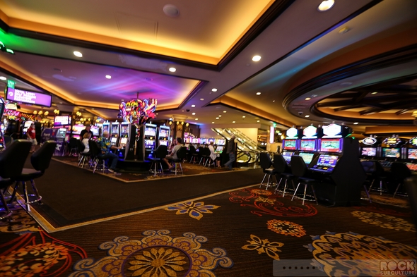 Hotel-Review-Resort-Travel-Harrahs-South-Lake-Tahoe-Stateline-Nevada-California-01-RSJ