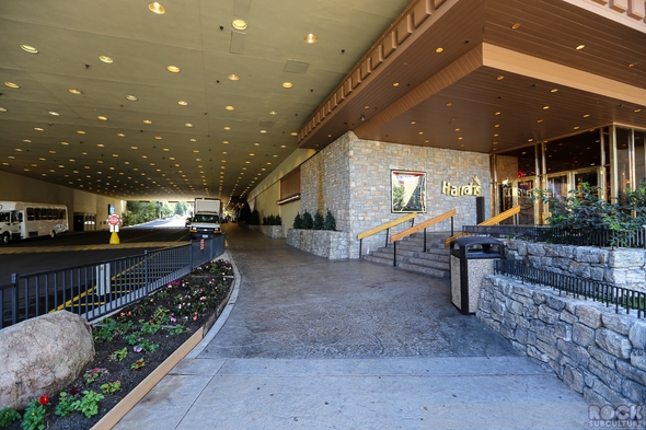 Hotel-Review-Resort-Travel-Harrahs-South-Lake-Tahoe-Stateline-Nevada-California-01-RSJ