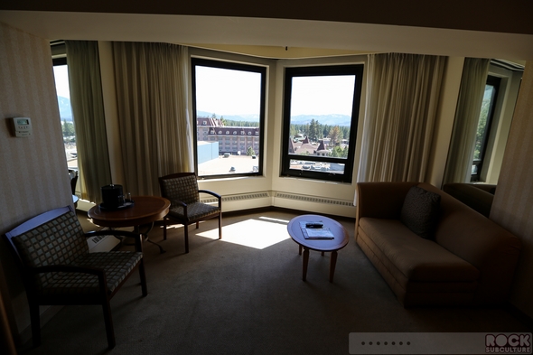 Hotel-Review-Resort-Travel-Harrahs-South-Lake-Tahoe-Stateline-Nevada-California-01-RSJ