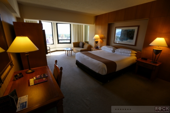 Hotel-Review-Resort-Travel-Harrahs-South-Lake-Tahoe-Stateline-Nevada-California-01-RSJ