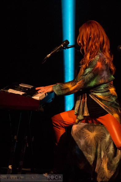 Tori-Amos-Concert-Review-Unrepentant-Geraldines-Tour-2014-San-Diego-Humphreys-Concerts-By-The-Bay-Outdoor-Amphiteatre-01-RSJ