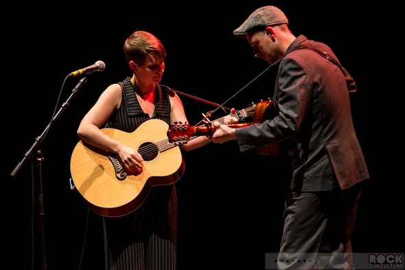 Tori-Amos-Unrepentant-Geraldines-Tour-2014-Concert-Review-Paramount-Theatre-Oakland-Photos-Setlist-01-RSJ