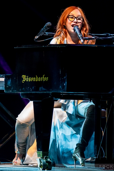 Tori-Amos-Unrepentant-Geraldines-Tour-2014-Concert-Review-Paramount-Theatre-Oakland-Photos-Setlist-01-RSJ