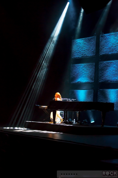 Tori-Amos-Unrepentant-Geraldines-Tour-2014-Concert-Review-Paramount-Theatre-Oakland-Photos-Setlist-01-RSJ