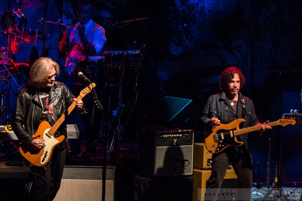 Darryl-Hall-and-John-Oates-Concert-Review-Tour-2014-Live-Photos-Mountain-Winery-Saratoga-Setlist-October-01-RSJ