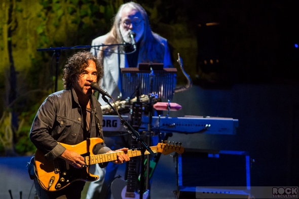 Darryl-Hall-and-John-Oates-Concert-Review-Tour-2014-Live-Photos-Mountain-Winery-Saratoga-Setlist-October-01-RSJ