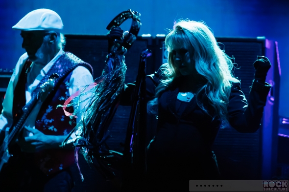 Fleetwood-Mac-Concert-Review-2014-On-With-The-Tour-Live-Photos-Sacramento-Sleep-Train-Arena-01-RSJ