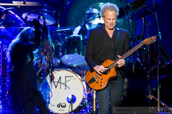 Fleetwood-Mac-Concert-Review-2014-On-With-The-Tour-Live-Photos-Sacramento-Sleep-Train-Arena-01-RSJ