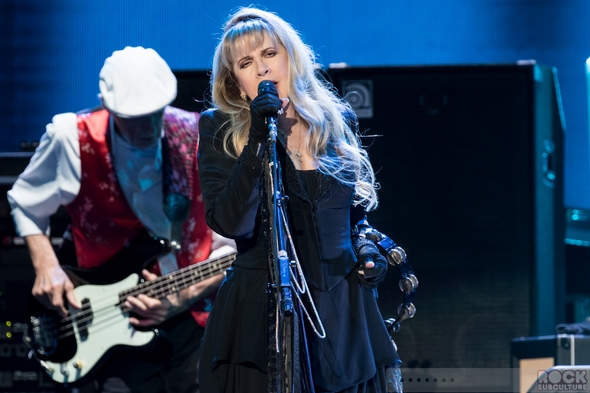 Fleetwood-Mac-Concert-Review-2014-On-With-The-Tour-Live-Photos-Sacramento-Sleep-Train-Arena-01-RSJ