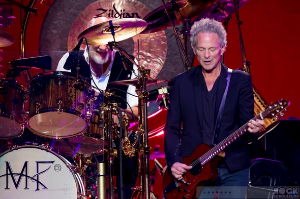 Fleetwood-Mac-Concert-Review-2014-On-With-The-Tour-Live-Photos-Sacramento-Sleep-Train-Arena-01-RSJ