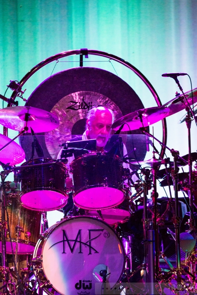 Fleetwood-Mac-Concert-Review-2014-On-With-The-Tour-Live-Photos-Sacramento-Sleep-Train-Arena-01-RSJ