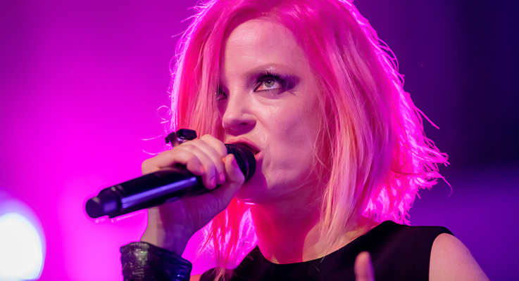 Garbage-20-Years-Queet-2015-Tour-Concert-Review-Photos-Fox-Theater-Oakland-Setlist-FI